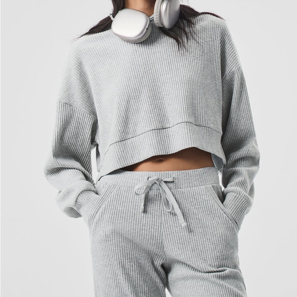 ALO yoga muse set